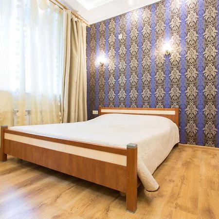 Modern New Studio - Maika Yohansena Str 18A Harkiv Dış mekan fotoğraf
